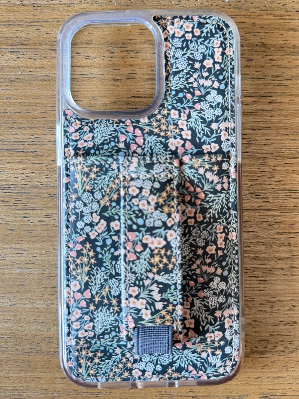 iPhone 15 Pro Max Bea by Lou Lou & Company Walli Case